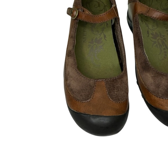 Merrell Brown and Black Casual Shoes with Classic Design Size 7.5 - Picture 3 of 10